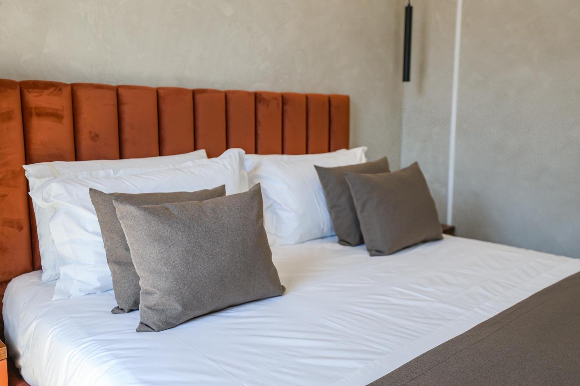 Hotel Plaza 베라트 외부 사진