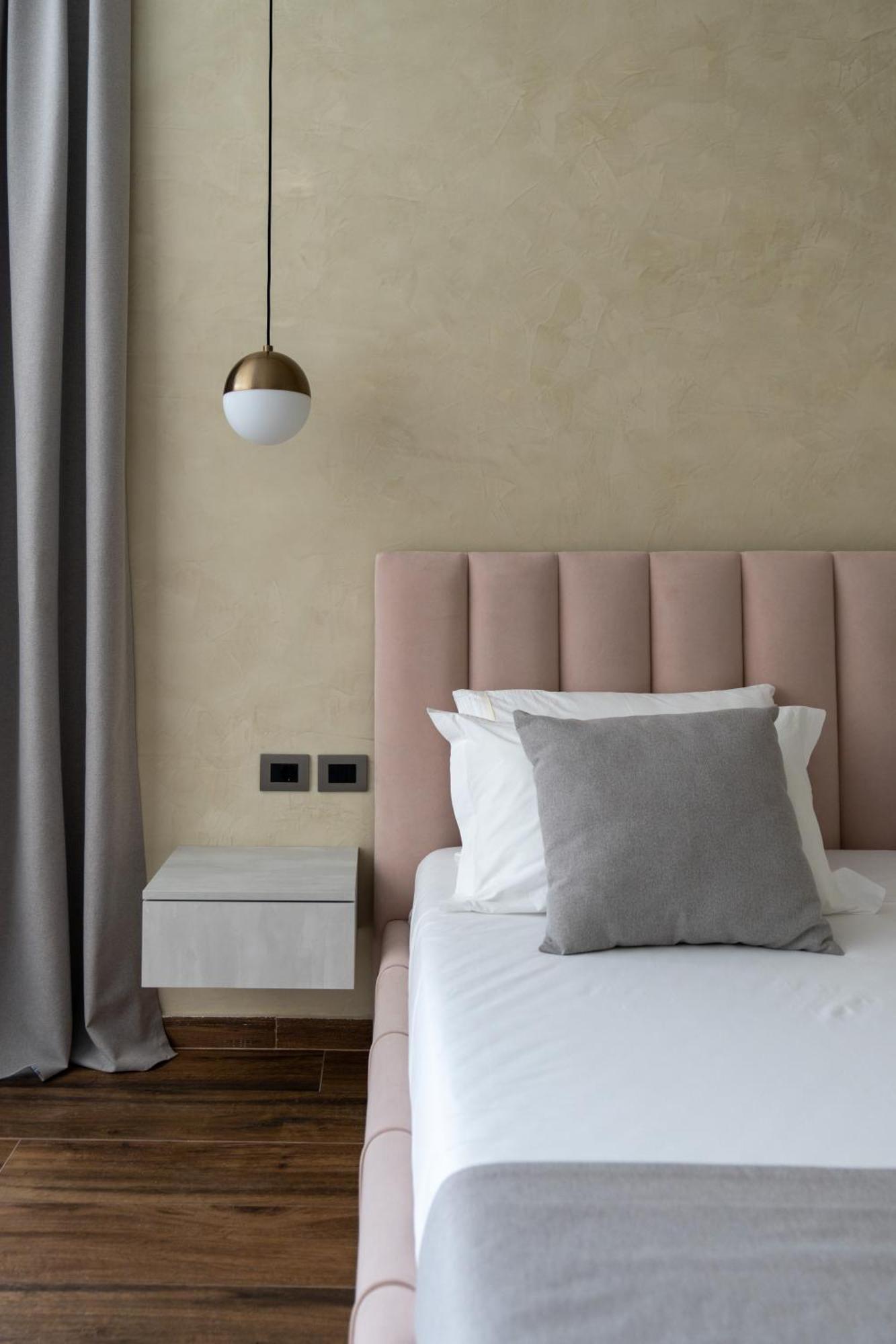 Hotel Plaza 베라트 외부 사진
