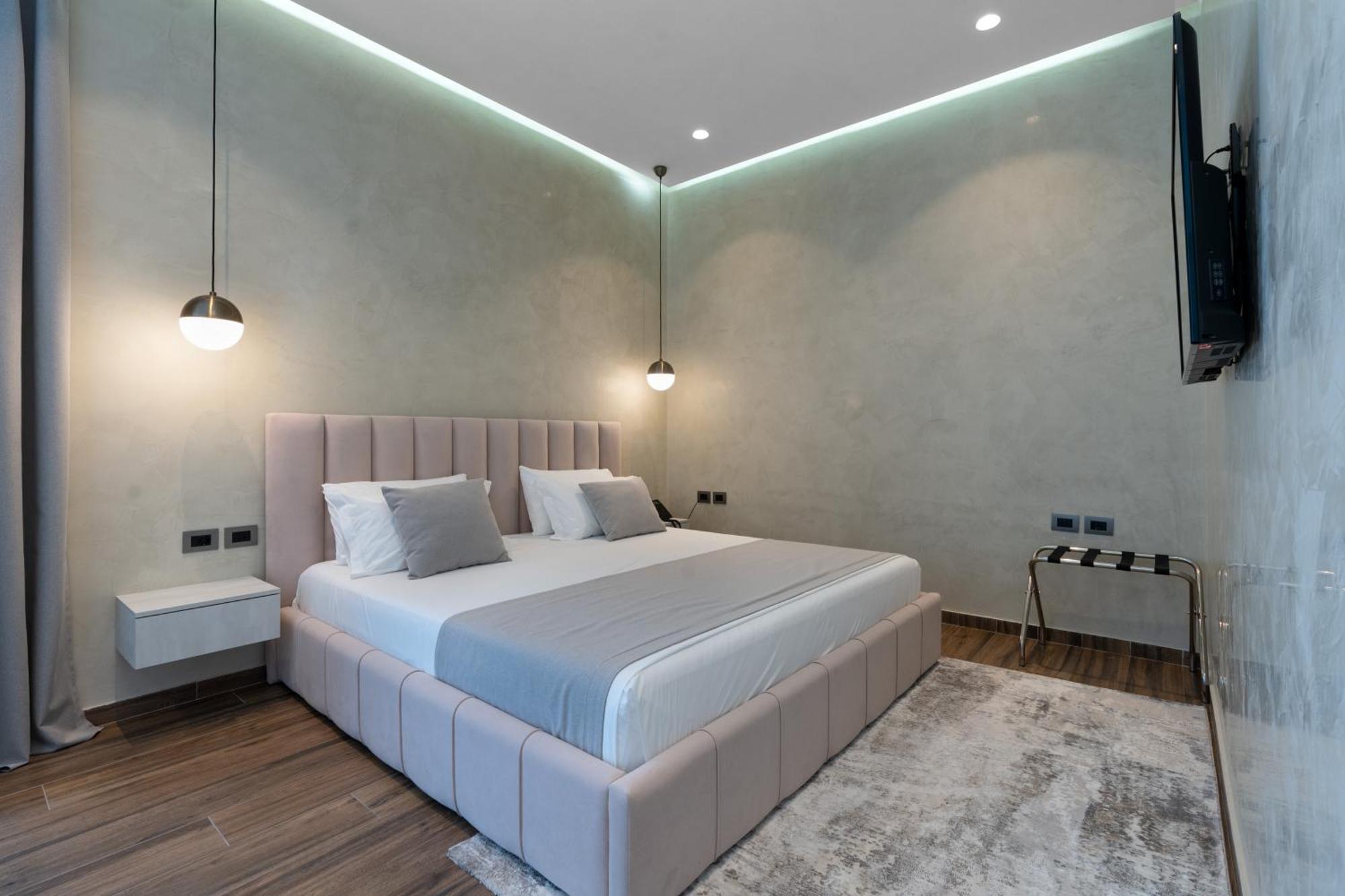 Hotel Plaza 베라트 외부 사진